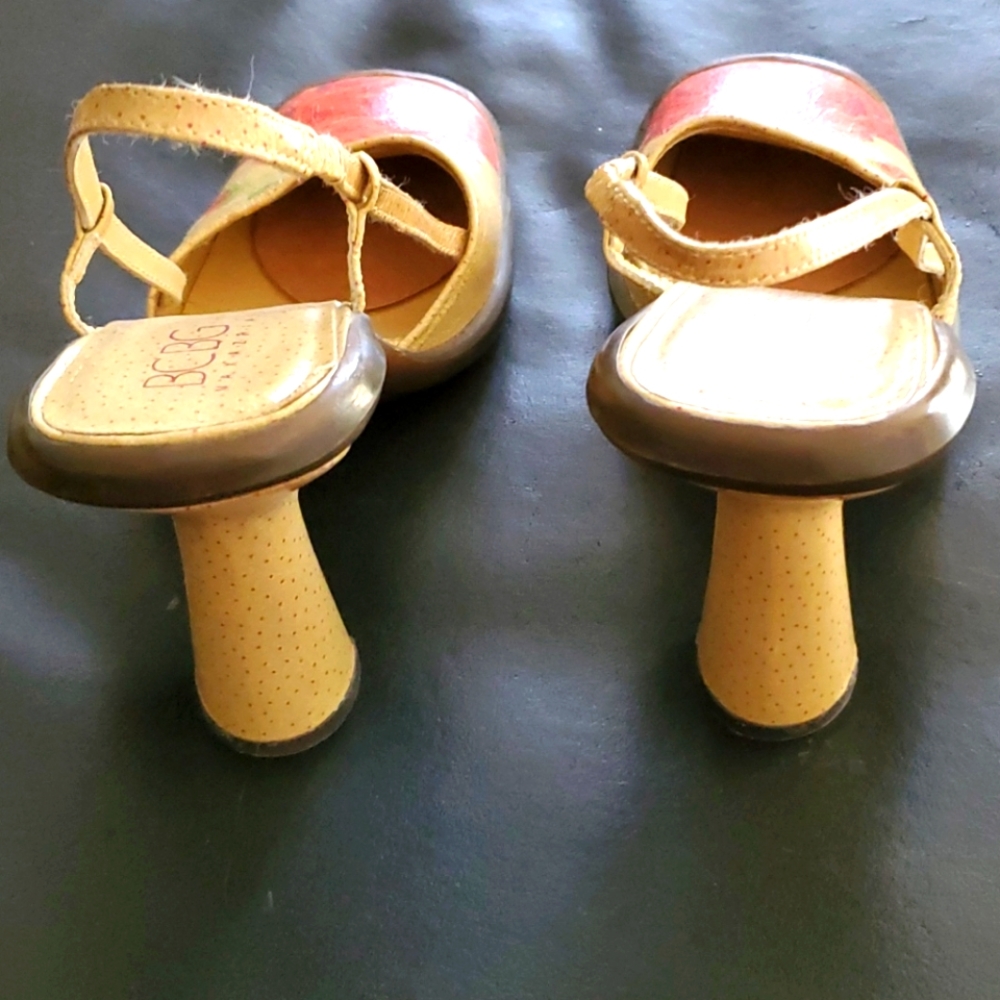 Slingback Heels by BCBG MAXAZRJA, Size 9 1/2 - Picture 4 of 9